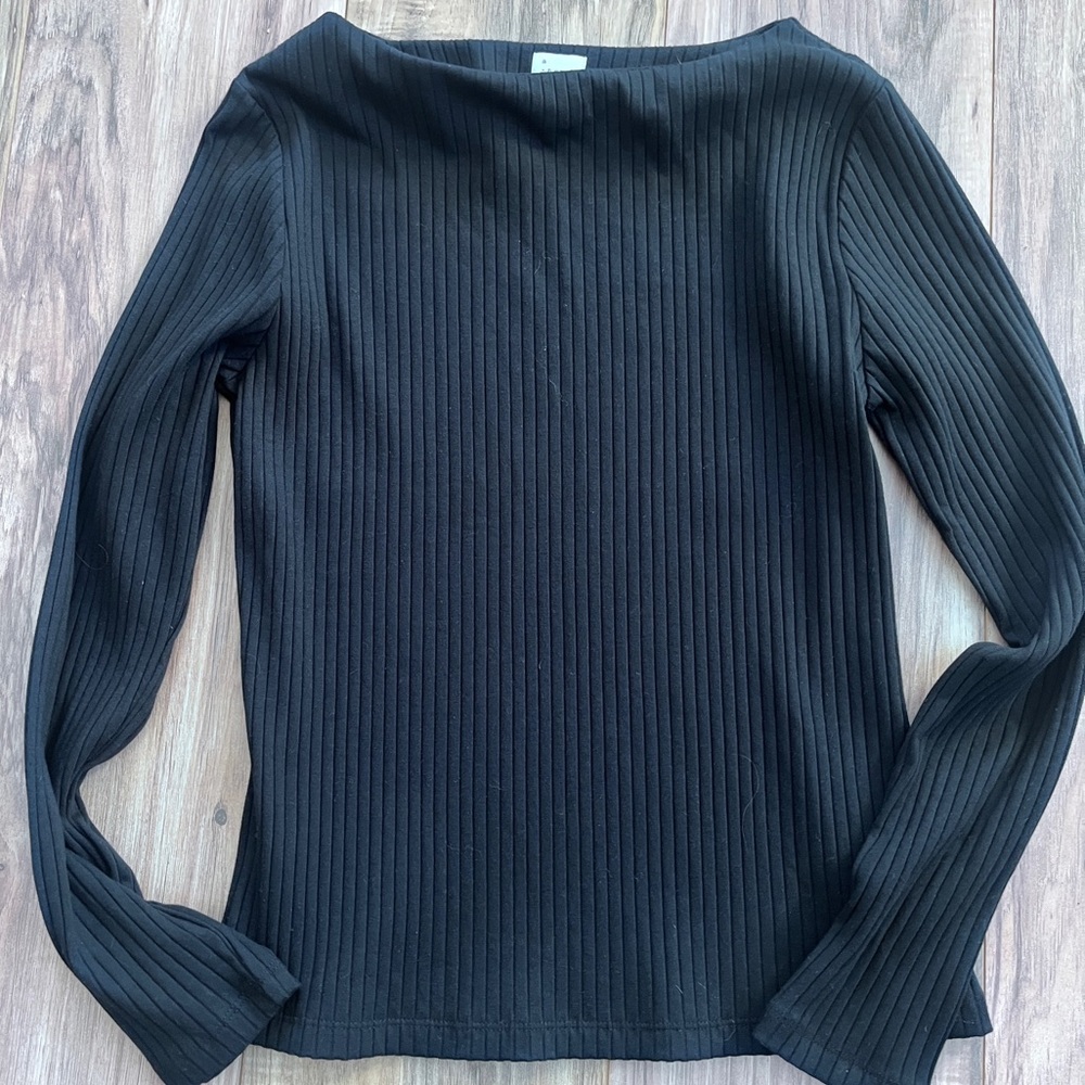 a new day Black Ribbed Top M Boat-Neck